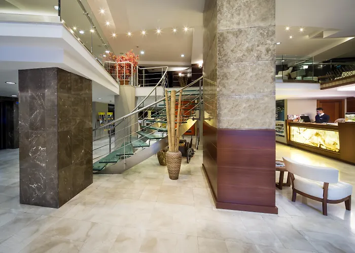 Orka Royal & SpaSpa Hotel